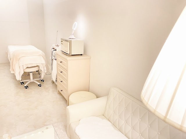 毛穴洗浄/水光ツヤ肌ケア/ニキビ改善/ハーブ【フェイシャル専門サロンＧＯＬＤ】栄店（写真3）