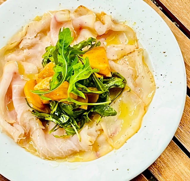 Cafe Restaurant AUREOLE(オリオール)（写真2）